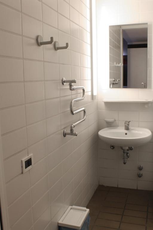 New Generation Hostel Citta Studi Milano Esterno foto